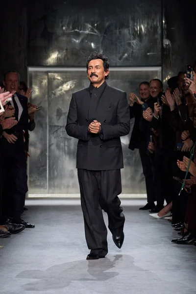 Look 57